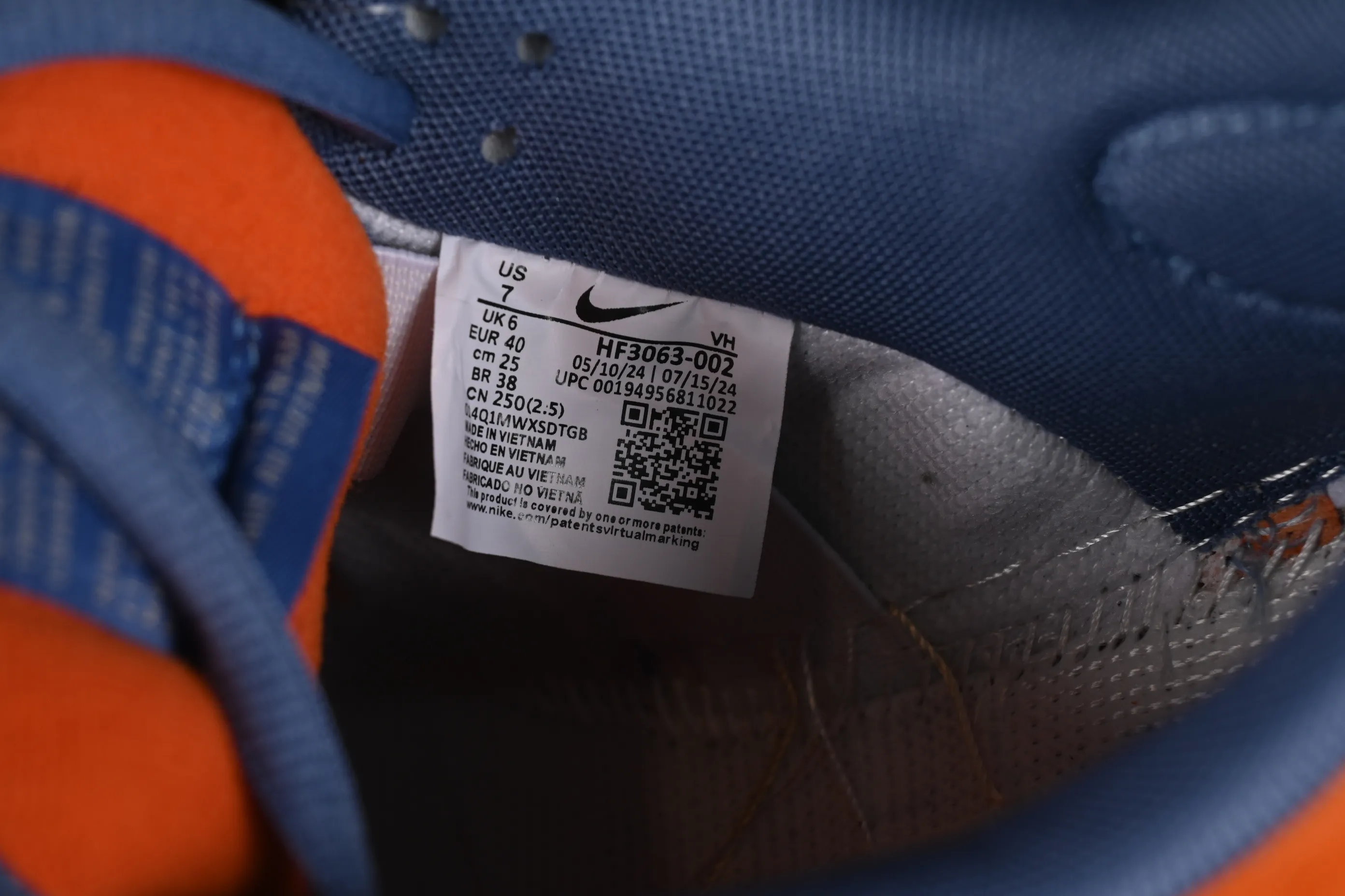 All Categories Nk SB Dunk Series Nk SB Dunk Low Low-top sneakers Nk SB Dunk Low "Light Carbon/Monarch" Maillard style low-top casual sneakers HF3063-002